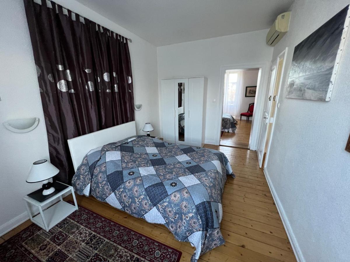 Residence Chez Tante Germaine ストラスブール エクステリア 写真