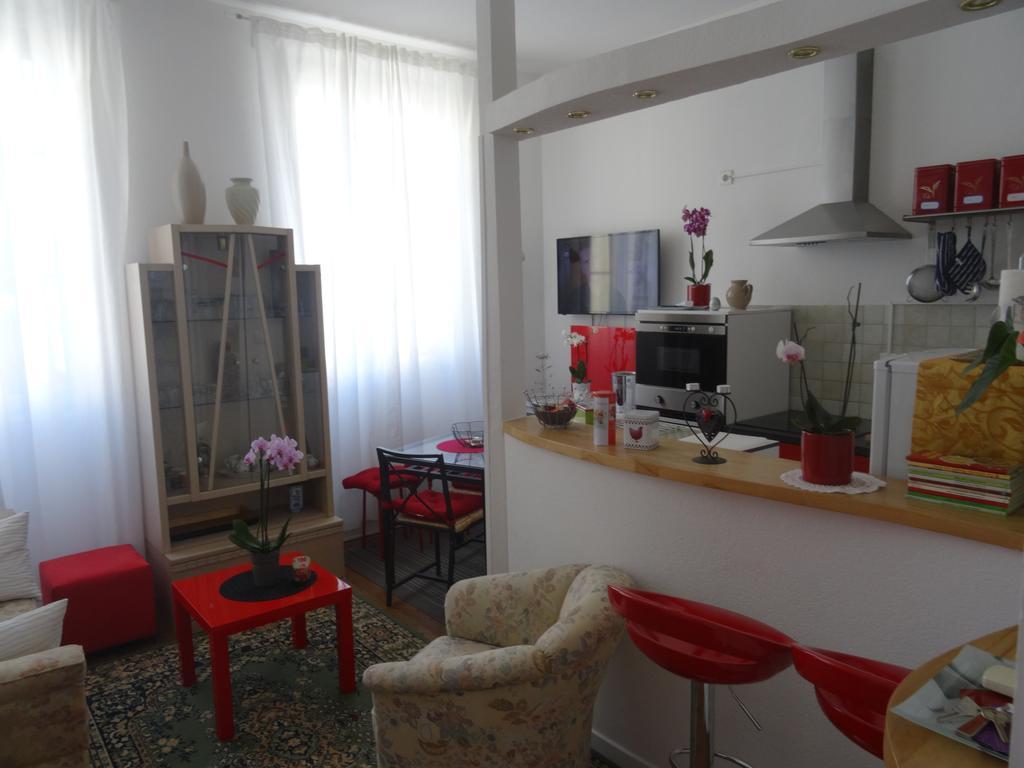 Residence Chez Tante Germaine ストラスブール エクステリア 写真